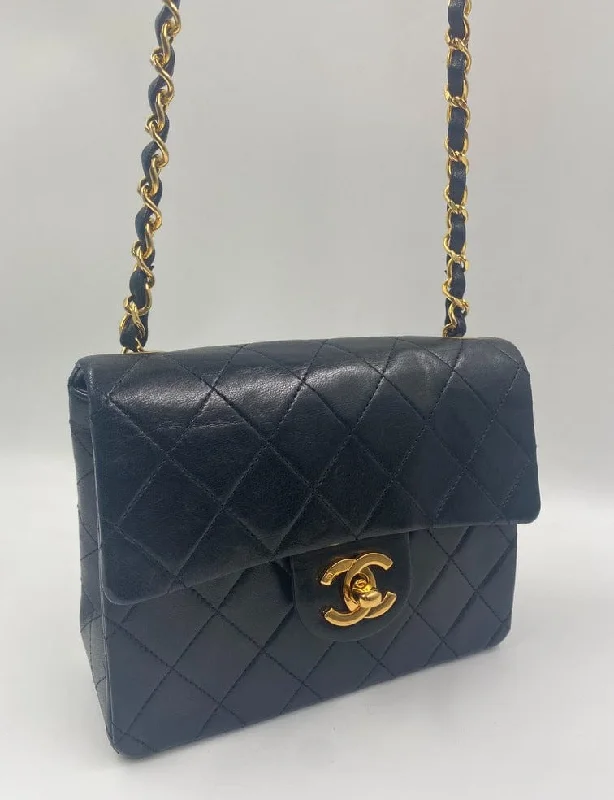 Chanel Classic Flap Bag for Evening PartyChanel Classic Flap Small Square Bag