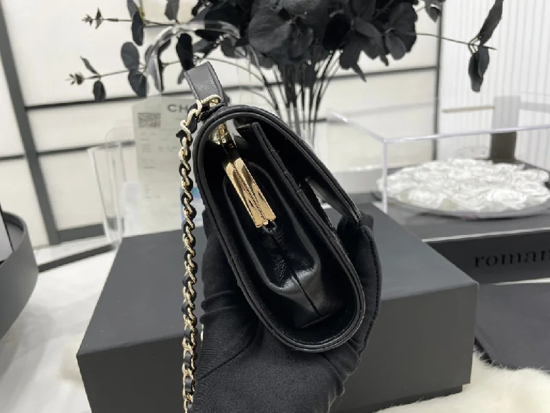 Chanel Designer Handbag with Unique DesignChanel - Luxury Bag - CHL - 641