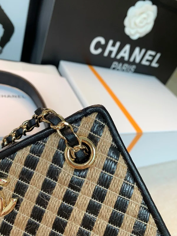 Chanel Vintage Inspired Handbag for Retro LoversChanel - Luxury Bag - CHL - 752