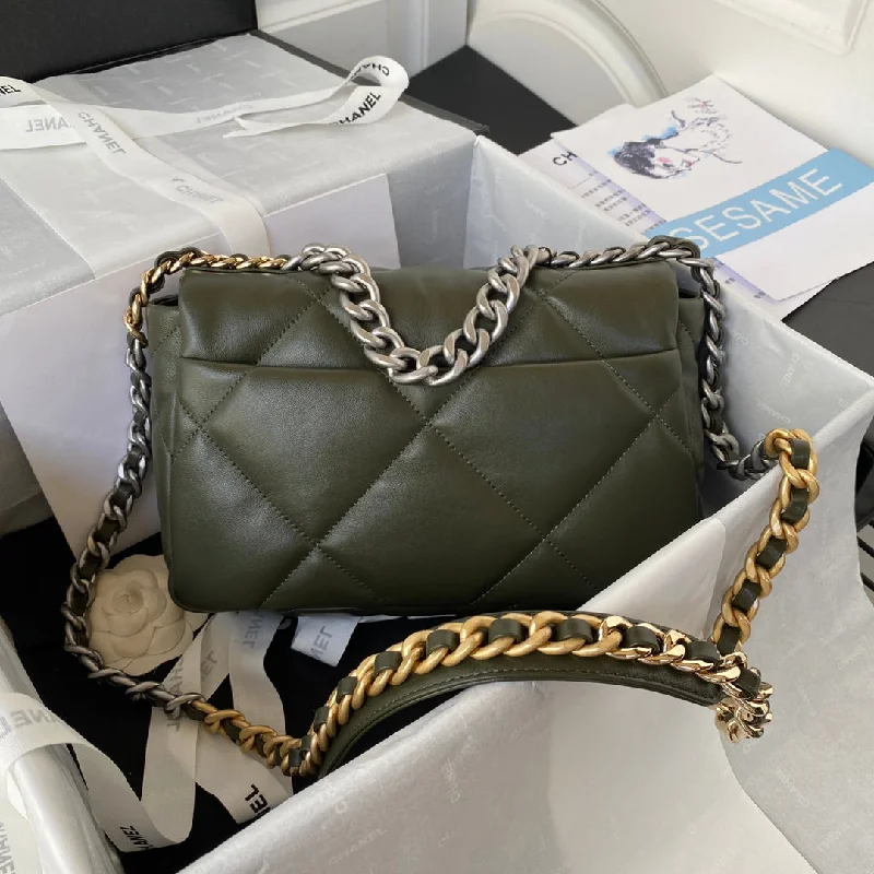 Chanel New Arrival Handbag with Gold HardwareChanel - Luxury Bag - CHL - 520