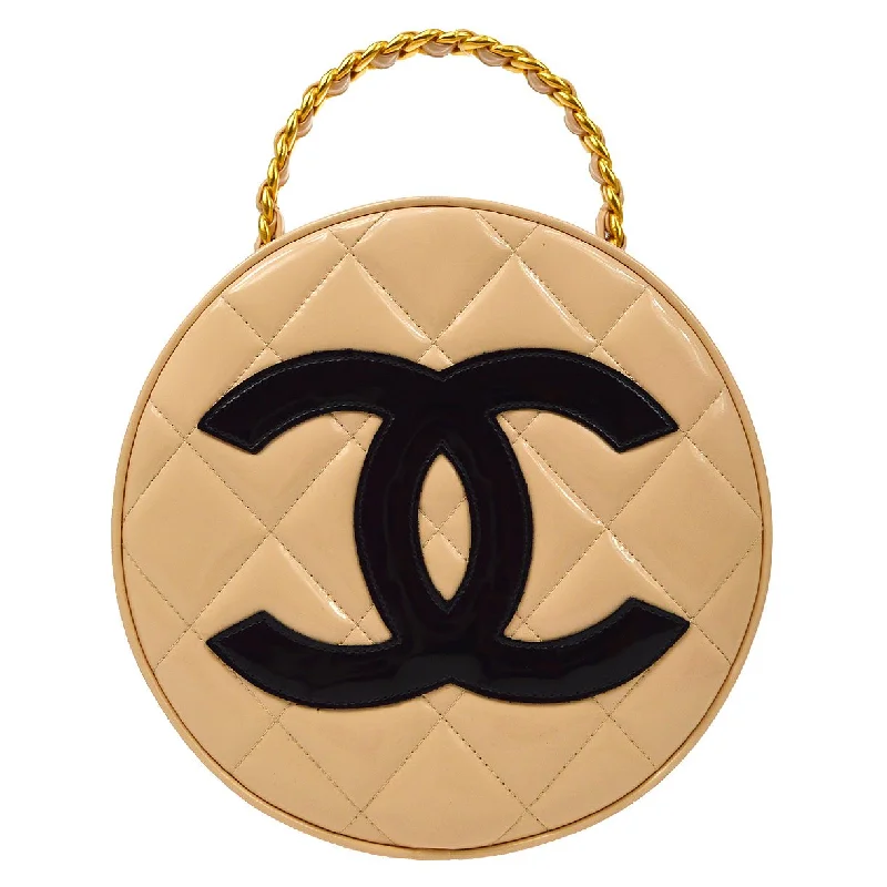 Chanel New Arrival Handbag with Gold HardwareCHANEL 1995 Round Vanity Handbag 71306