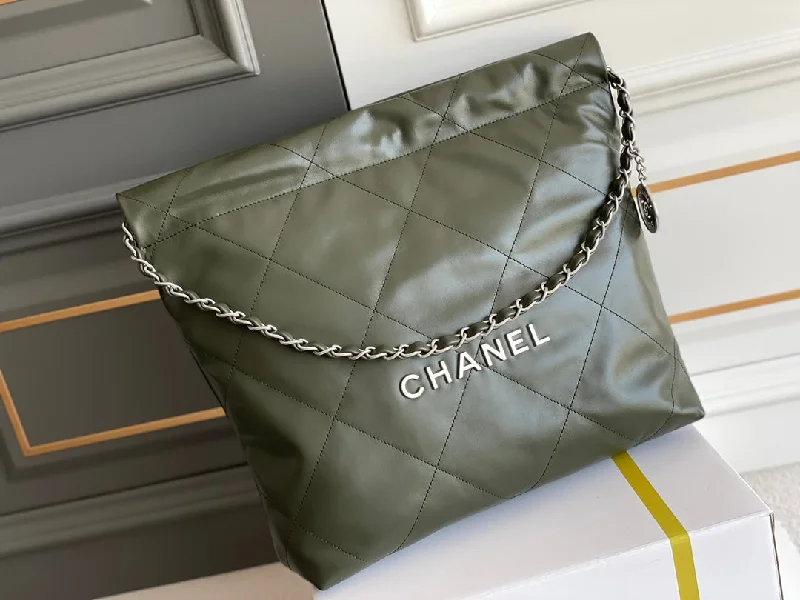 Chanel Handbag with Adjustable Strap for ComfortChanel - Luxury Bag - CHL - 576