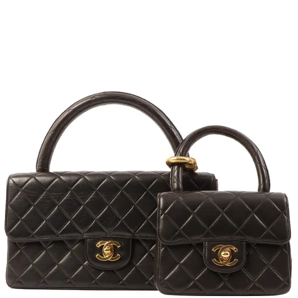 Chanel Quilted Leather Shoulder Bag for FashionistasChanel Around 1995 Made Classic Flap Handbag With Micro Bag Black