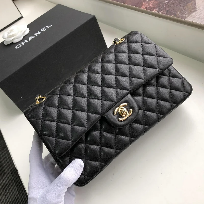 Chanel Lightweight Handbag for Daily ErrandsChanel - Luxury Bag - CHL - 788