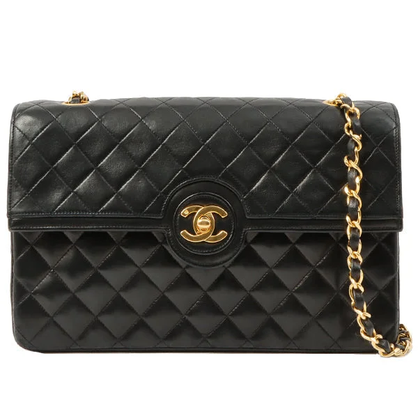 Chanel Luxury Handbag for High - End EventsChanel Around 1990 Made Design Flap Turn-Lock Chain Bag Black