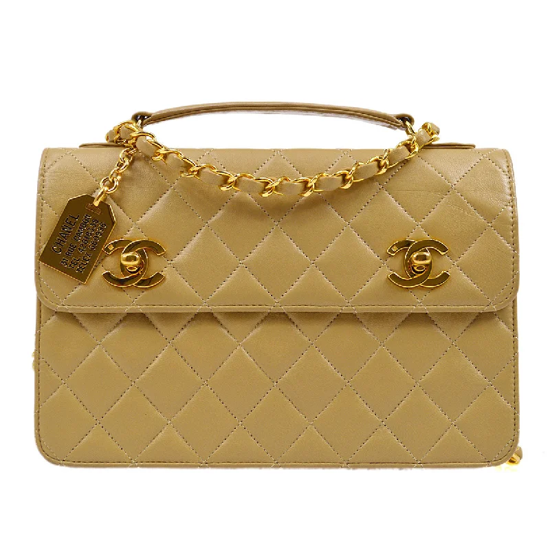 Chanel Quilted Leather Shoulder Bag for FashionistasCHANEL 1989-1991 Double Turnlock Handbag 93671