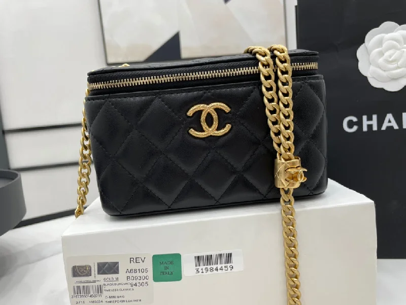 Chanel Small Crossbody Bag for TravelChanel - Luxury Bag - CHL - 618