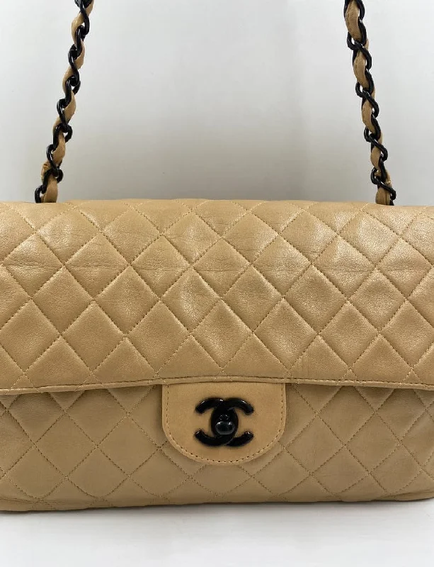 Chanel All - Match Handbag for Versatile StylingChanel Classic Vintage Flap Bag Rare Colour