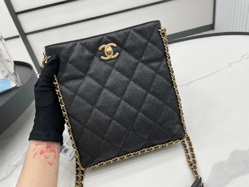 Chanel Lightweight Handbag for Daily ErrandsChanel - Luxury Bag - CHL - 651