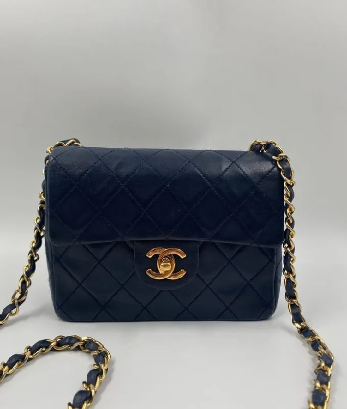 Chanel Quilted Leather Shoulder Bag for FashionistasChanel Vintage Mini Flap Bag