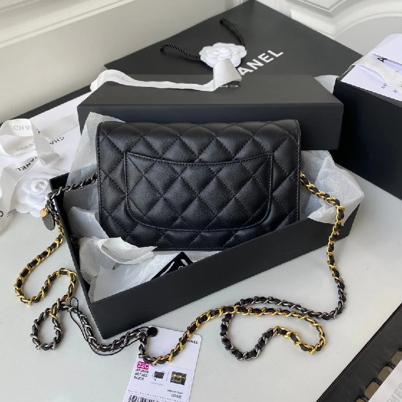 Chanel Designer Handbag with Unique DesignChanel - Luxury Bag - CHL - 549