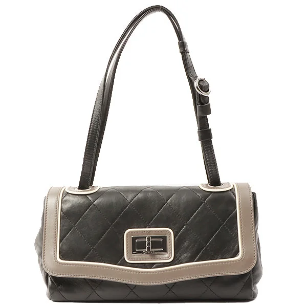 Chanel Limited Edition Handbag for CollectorsChanel 2007 Made Bicolor Design 2.55 Shoulder Bag Grey/White