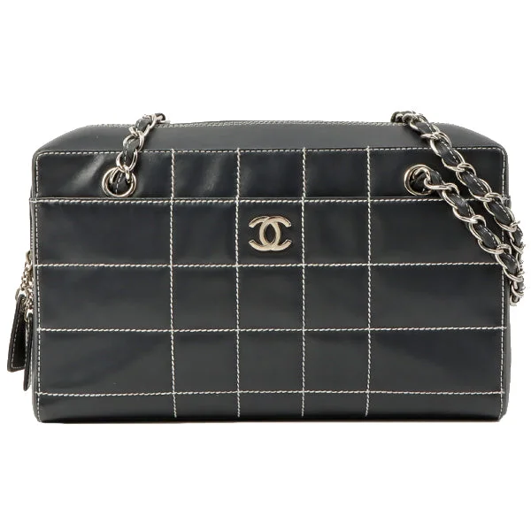 Chanel Vintage Inspired Handbag for Retro LoversChanel Around 2001 Made Chocolate Bar Stitch Cc Mark Plate Chain Bag Dark Navy