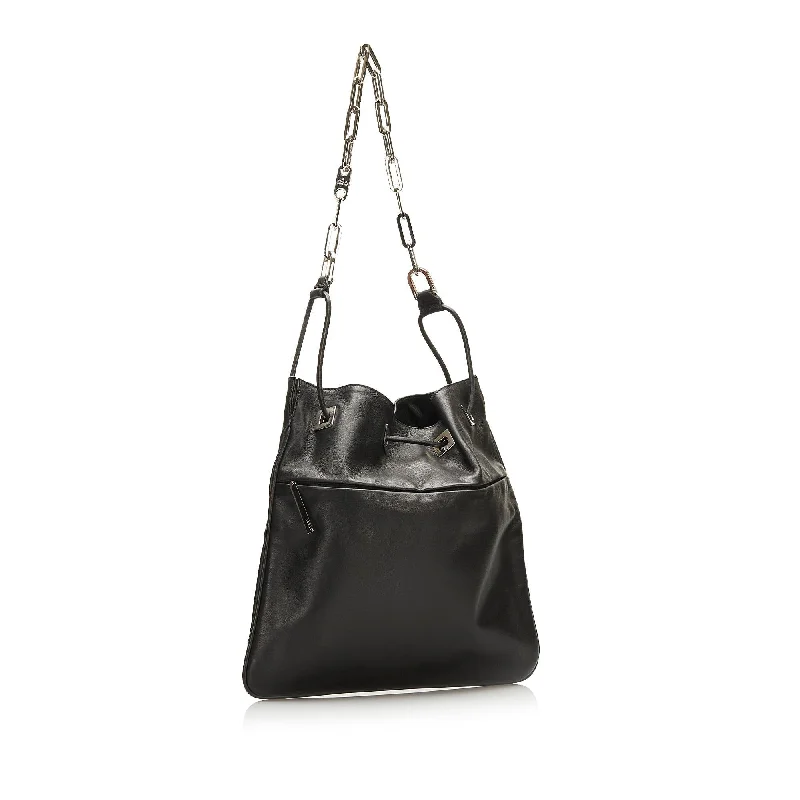 Women Gucci Sylvie bags with a leather - wrapped handleGucci Leather Shoulder Bag (SHG-QQ5Ccm)