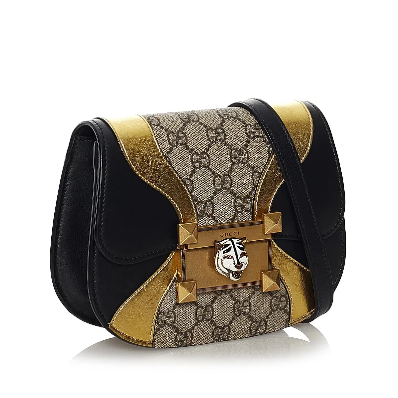 Gucci Marmont bags for women with quilted leather exteriorsGucci GG Supreme Osiride Crossbody Bag (SHG-Zg78gC)