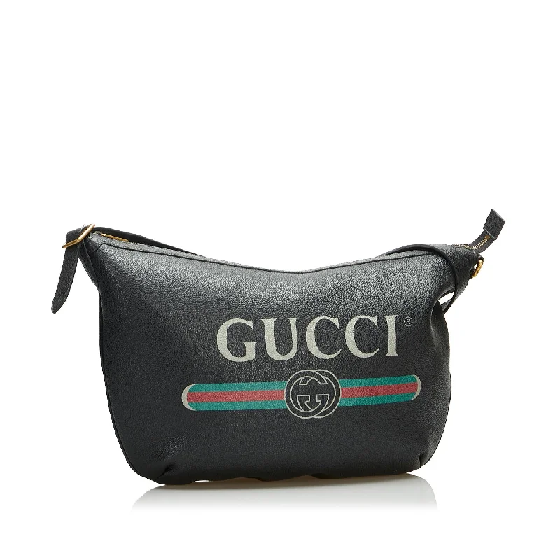 Ladies Gucci handbags with a detachable coin purse insideGucci Logo Half Moon Hobo (SHG-FIF1Za)