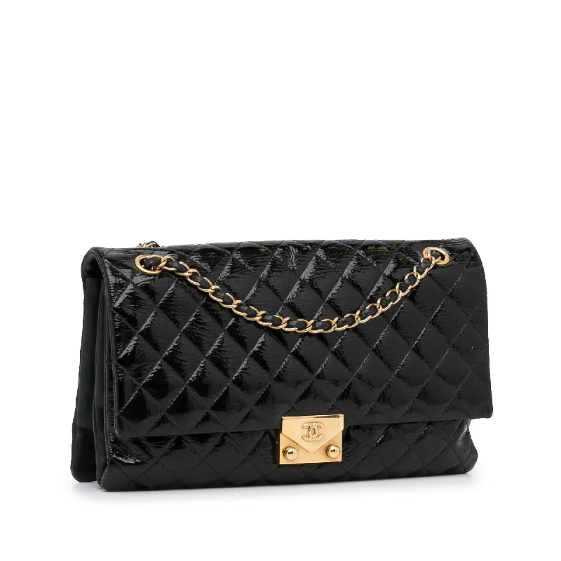 Chanel Handbag with Adjustable Strap for ComfortChanel Pagoda Accordion Flap Bag (xIPqii)