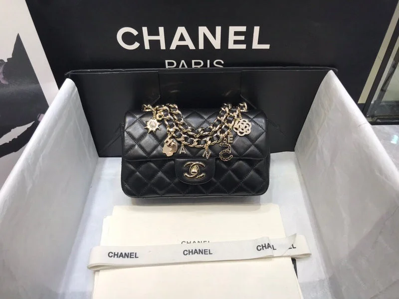 Chanel Lightweight Handbag for Daily ErrandsWF - Chanel Bags - 2742