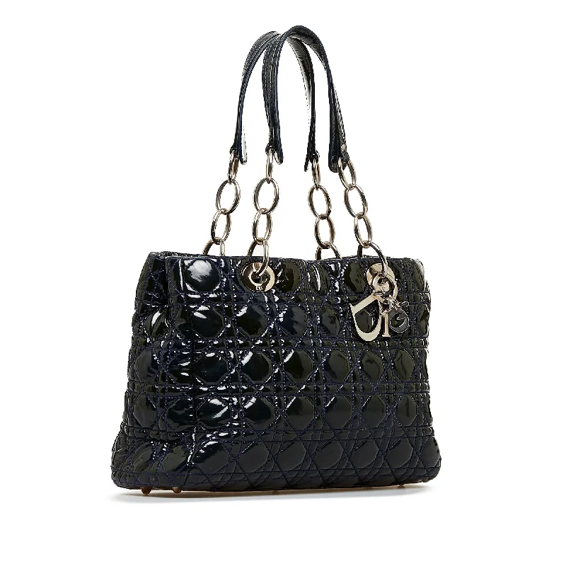 Luxury Christian Dior crossbody bags with a chain - link strapDior Cannage Soft Shopper (eLGyKF)