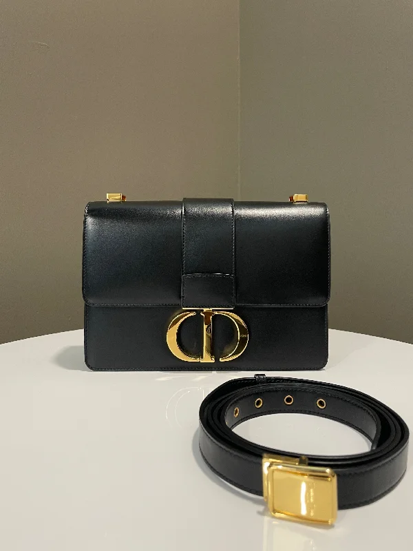 Christian Dior bags with a detachable coin purse insideDior Montaigne 30 Black Calfskin