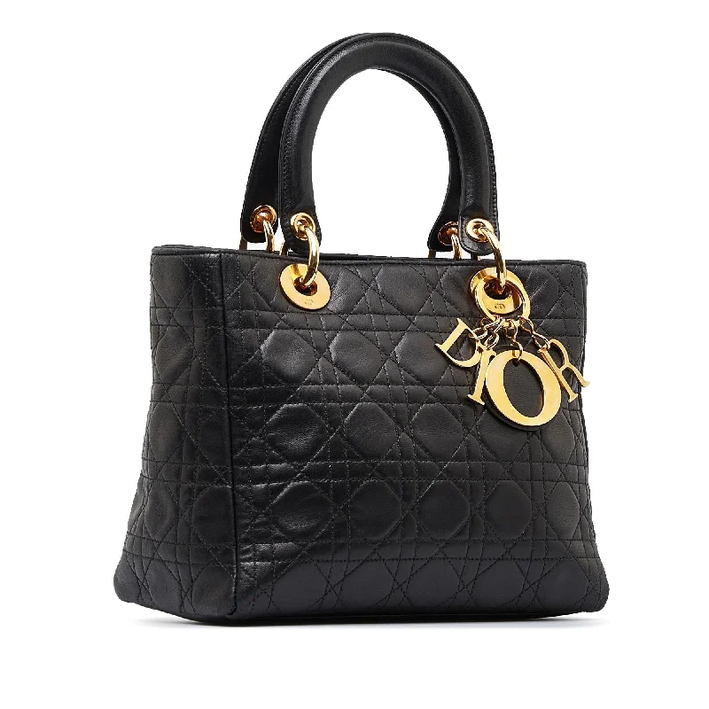 High - fashion Christian Dior bags with a geometric patternDior Medium Cannage Lady Dior (vVoDsK)