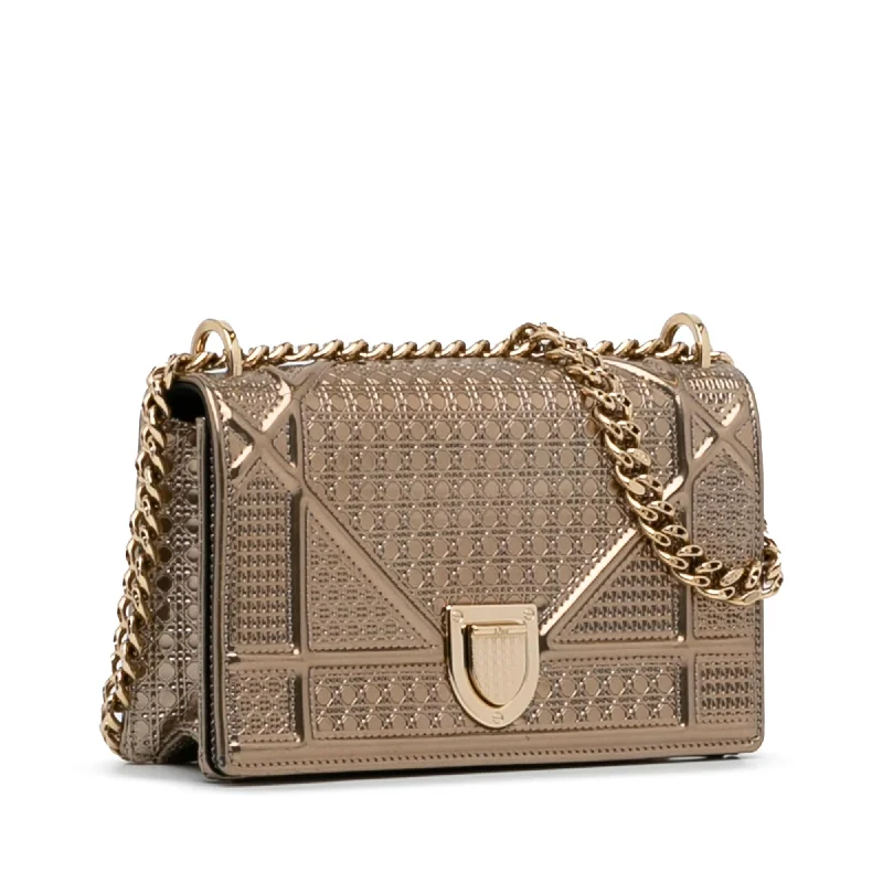 Luxury Christian Dior crossbody bags with a chain - link strapDior Micro-Cannage Diorama (b6sCYj)