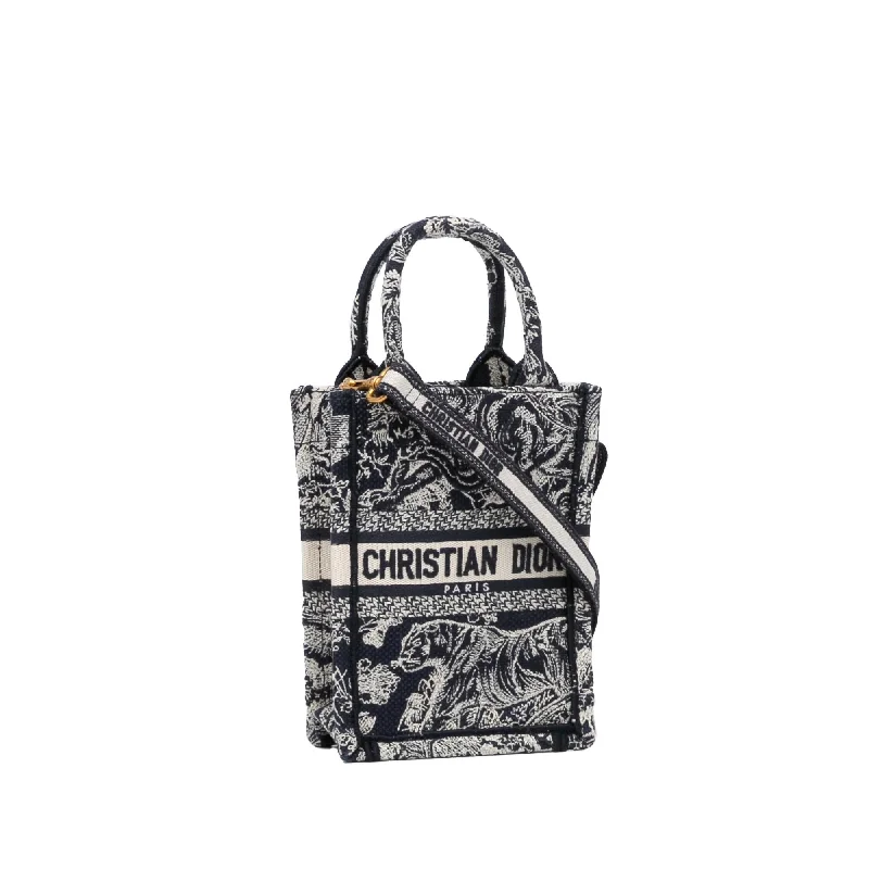 Christian Dior backpacks with a sleek, minimalist silhouetteDior Mini Book Tote Phone Bag (bEDNLG)