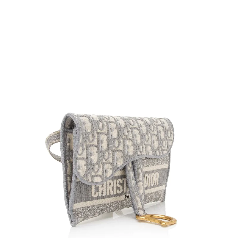 High - fashion Christian Dior bags with a geometric patternDior Oblique Slim Saddle Pouch (fZrtcw)