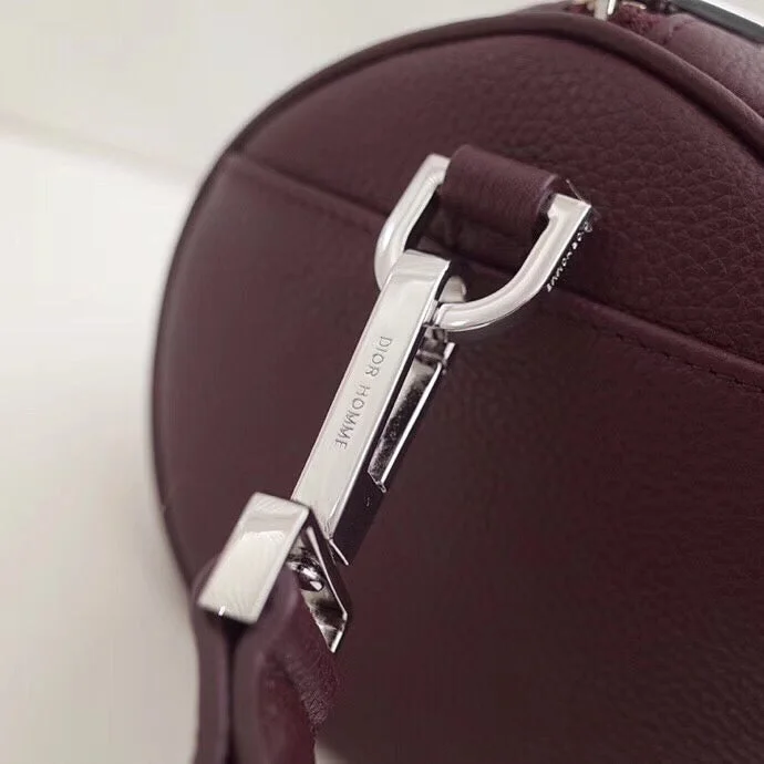 Trendsetting Christian Dior crossbody bags with a colorful strapDior Roller Pouch In Burgundy Grained Calfskin