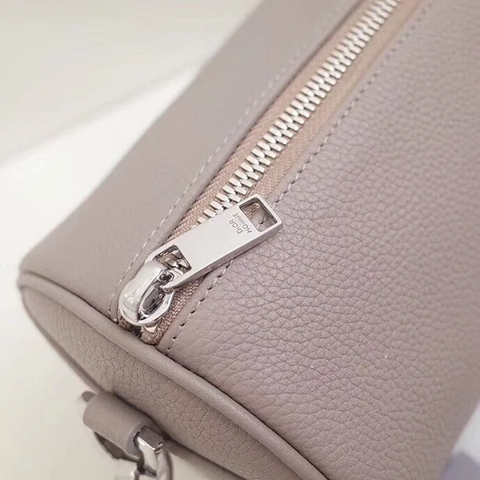 Christian Dior handbags with a removable shoulder strap for versatilityDior Roller Pouch In Grey Grained Calfskin