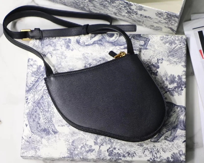 Christian Dior bags with a side - pocket for holding a water bottleDior Saddle Trio Pouch With Strap In Black Calfskin