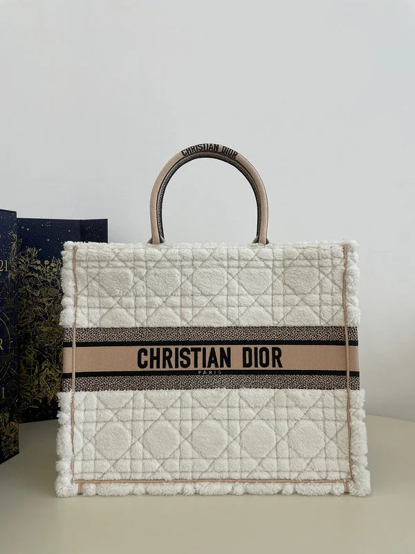 Christian Dior handbags with a detachable mirror for on - the - go touch - upsGAK BAGZ - Dior Bags - 047