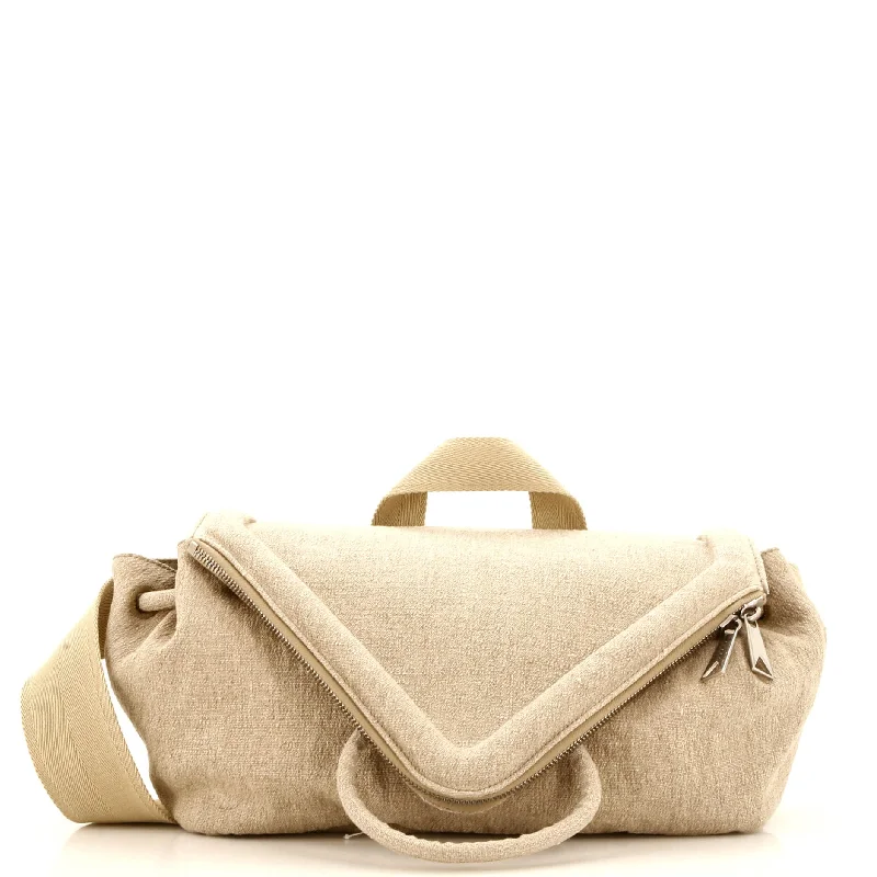 Christian Dior backpacks with a sleek, minimalist silhouetteBeak Belt Bag Canvas