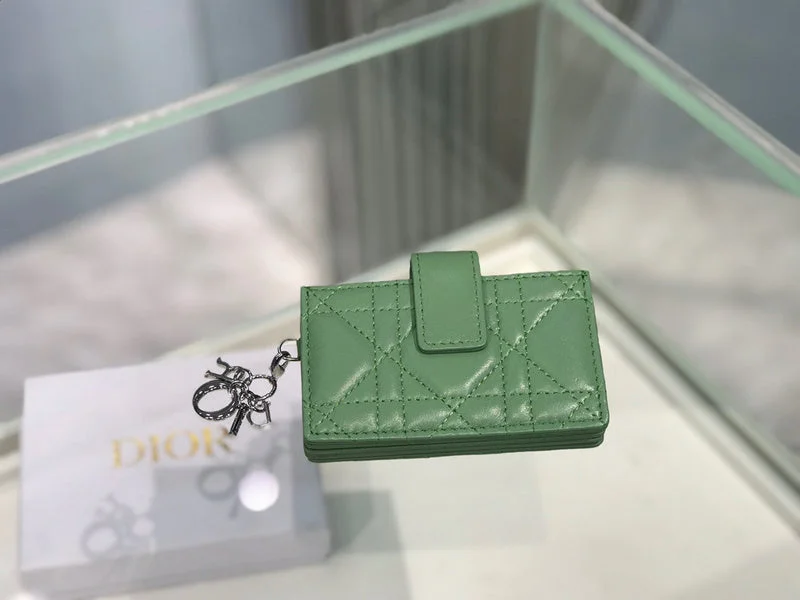 Luxury Christian Dior crossbody bags with a chain - link strapThe Arid Bag Shop --DIOR Bags 084