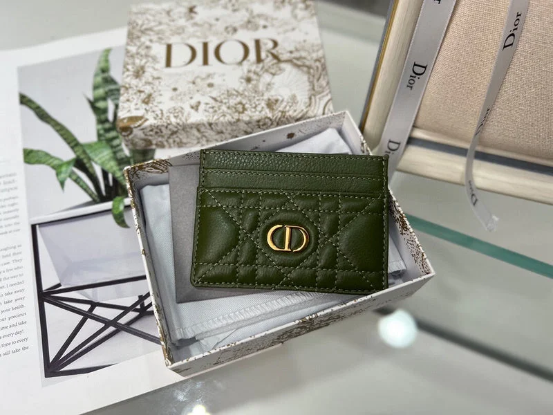 Christian Dior handbags with a detachable mirror for on - the - go touch - upsWF - Dior Bags - 336