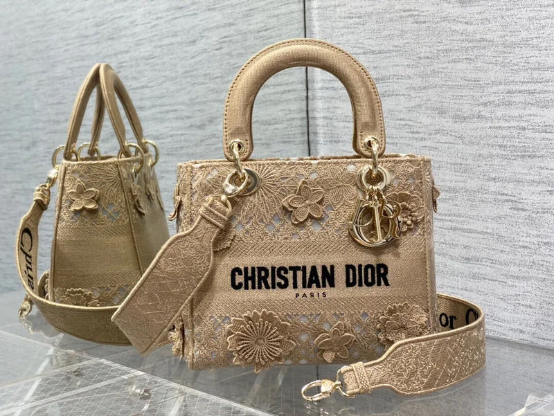 Christian Dior handbags with a detachable mirror for on - the - go touch - upsWF - Dior Bags - 368