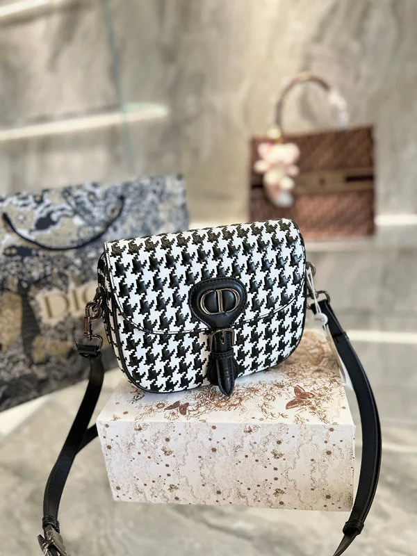 High - fashion Christian Dior bags with a geometric patternWF - Dior Bags - 318