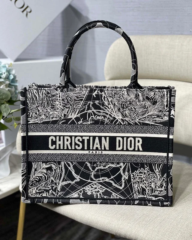 Fashion - forward Christian Dior tote bags for the modern womanWF - Dior Bags - 312