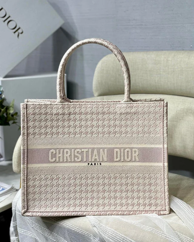 Fashion - forward Christian Dior tote bags for the modern womanWF - Dior Bags - 325