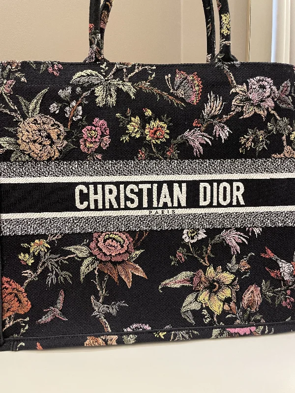 Fashion - forward Christian Dior tote bags for the modern womanDior Book Tote Jardin Botanique Embroidery Black Multicolor